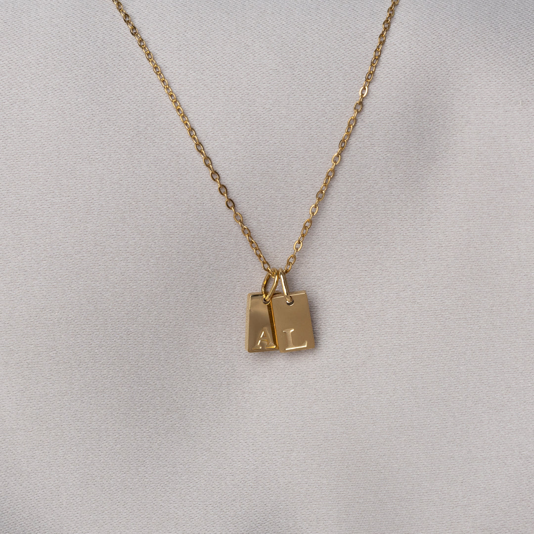 NECKLACE - MOM'S STORY